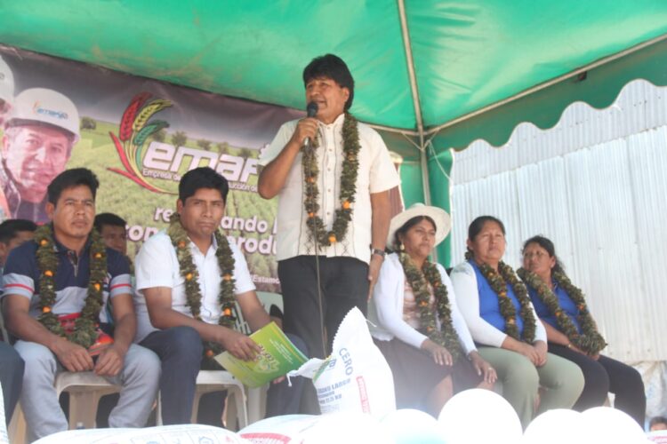 Evo Morales, en la apertura de un supermercado de Emapa en el Chapare. Foto: Evo Morales