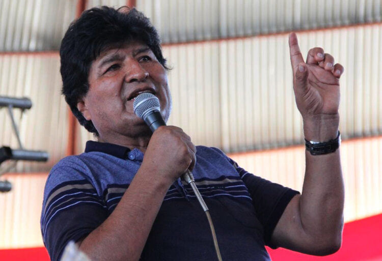 Narcotráfico: Evo dice que policías le advirtieron de plan de ‘espionaje’ para ‘sembrar pruebas’ en su contra