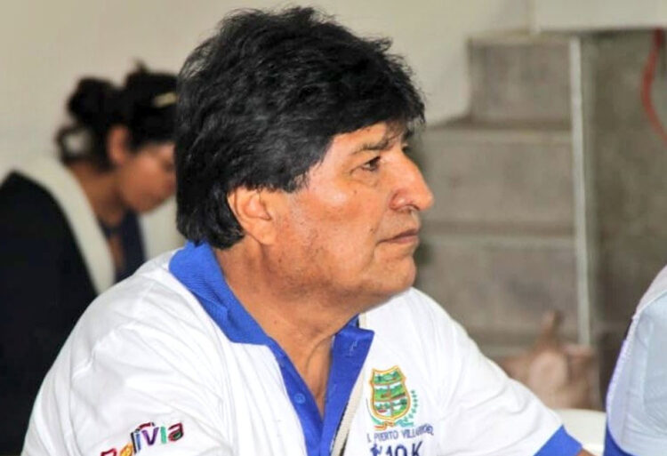 Morales: Mientras tenga vida seguiré en la lucha política; no me abandonen