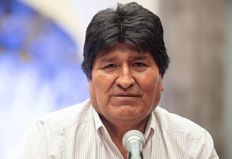 El Gobierno califica como un ‘acto de grandeza’ la decisión de Morales y da por cerrado el debate