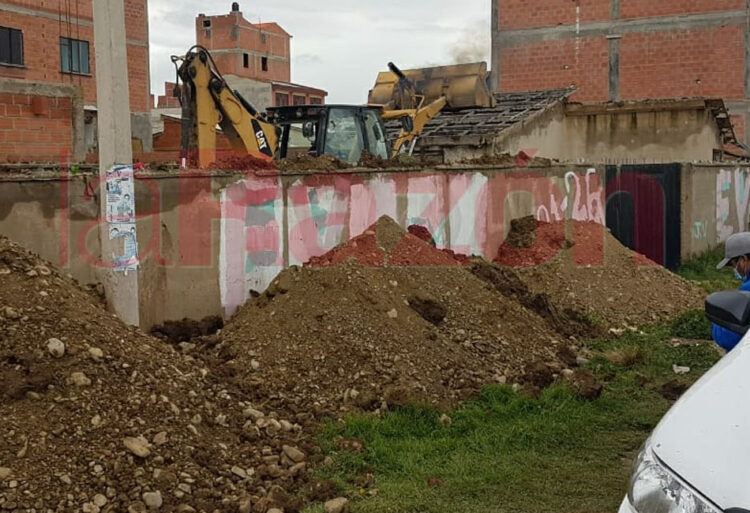 Canes detectaron la existencia de otra víctima de Choque enterrada en la casa de su madre
