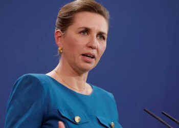 Dinamarca prevé autorizar presencia de tropas estadounidenses en su territorio
