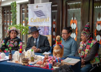 Cahuayo es una expresión importante de la cultura, especializados en la medicina tradicional. Foto: FCBCB.
