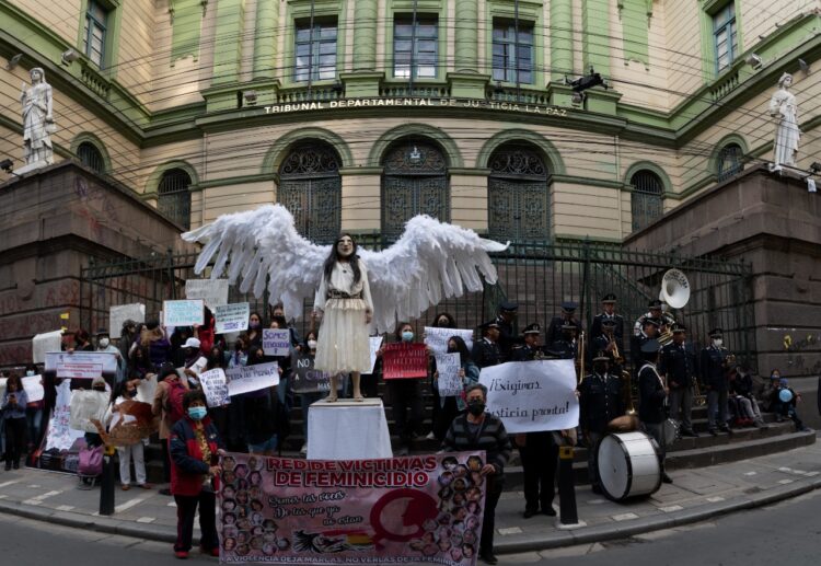 La lucha de las familias de víctimas de feminicidio se plasma en un audiovisual. Foto: Facebook.