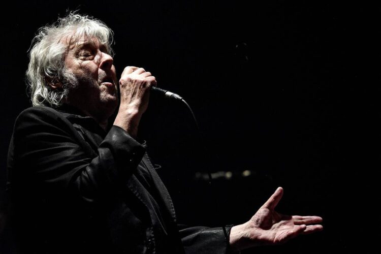 El artista belga Arno, en una de sus últimas presentaciones. Foto: AFP.