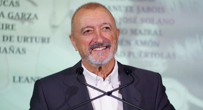 El escritor español Arturo Pérez-Reverte, presentará su novela 'Revolución', que aborda la revolución mexicana. Foto: Alliance.