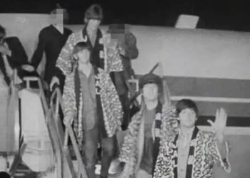 Los Beatles aparecen en un singular video de hace décadas atrás. Captura: Redes sociales.