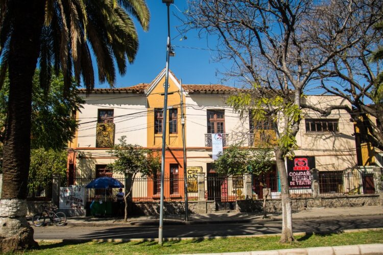 La fachada de Casa CreArt, como luce en la actualidad, luego de ser refaccionada. Foto: Casa CreArt.