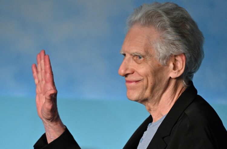 El director David Cronenberg, de 79 años, en la presentación del filme 'Crimes of the future'. Foto: AFP.
