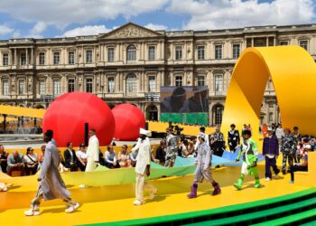 Desfile de la temporada primavera/verano, en París. Foto: AFP.