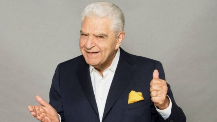 El famoso conductor de televisión se hizo viral en redes al aparecer como chófer de Uber. Foto: Instagram.