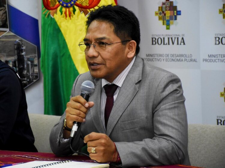 El reglamento específico de medidas de protección a usuarios y consumidores de espectáculos públicos, fue presentado por el viceministro de Defensa del Consumidor, Jorge Silva. Foto: Archivo La Razón.
