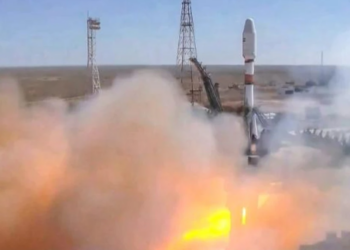 Un cohete ruso lanza un satélite iraní al espacio desde el cosmódromo de Baikonur, en Kazajistán. Foto: AFP.