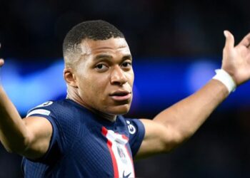 Kylian Mbappé anotó dos goles en su primer partido de la Champions 2022/23 Foto: AFP.