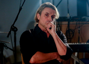 Nacho Cano, del famoso grupo de pop español Mecano. Foto: El Periódico.