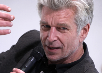 Uno de los aspirantes al Nobel de Literatura es el escritor noruego Karl Ove Knausgaard. Foto: AFP.