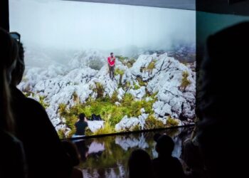 Una de las obras de la feria de arte contemporánea Documenta, en Kassel. Foto: AFP.