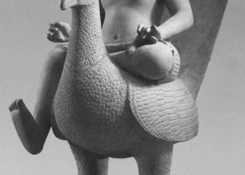 Foto de la escultura 'Skanda montada en un pavo' proporcionada por la justicia estadounidense. Foto: AFP.