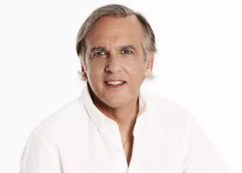 El director mexicano Paco Arango. Foto: Academia de Cine.