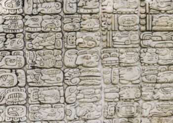 Imagen ilustrativa de códice maya. Foto: AFP.