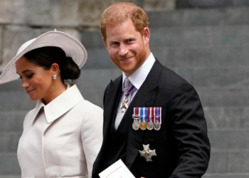 El príncipe Enrique y su esposa Meghan Markle. Foto: Alberto Pezzali.