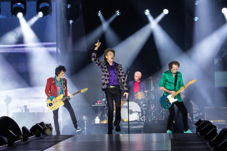 La banda de rock Rolling Stones, inicia su gira en el Metropolitano de Madrid. Foto: AFP.