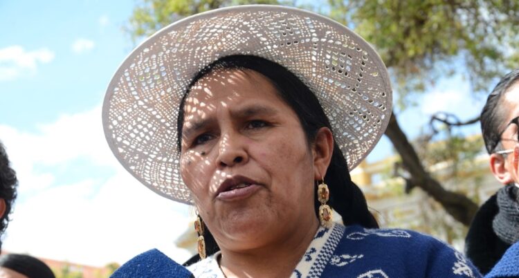 La ministra de Culturas, Sabina Orellana, estará a cargo de la FIL 2023. Foto: Ministerio de Culturas.