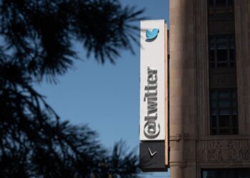 Twitter accederá a la petición de Elon Musk de proporcionar datos internos. Foto: AFP.