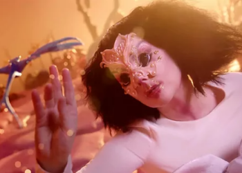 Fotograma del videoclip 'Utopia' de Björk. Foto: El Mundo.