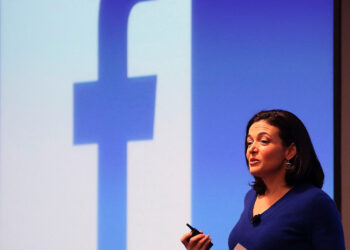 La directora de operaciones de Facebook, Sheryl Sandberg. Foto: AFP.