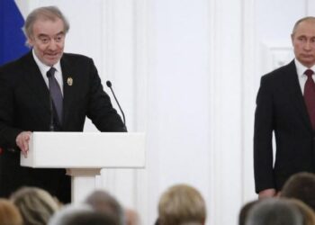Valery Gergiev, director de orquesta cercano a Vladimir Putin, expulsado de una academia real en Suecia. Foto: AFP.