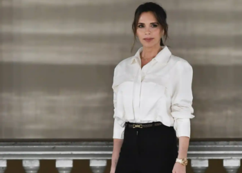 Victoria Beckham en la Fashion Week de Londres en febrero de 2020. Foto: Gtres.