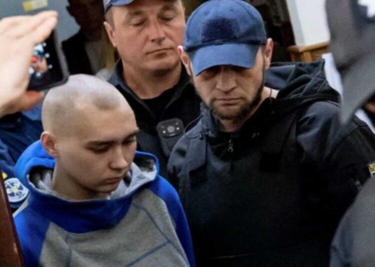 Soldado ruso se declara culpable, el primero por crimen de guerra