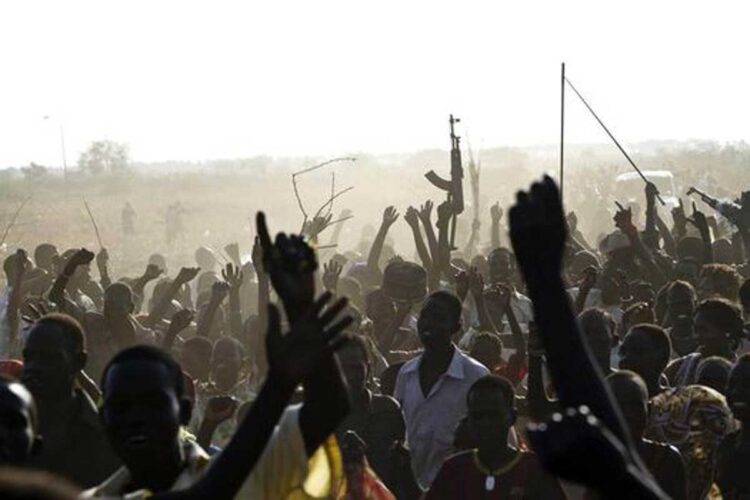 Más de 125 muertos y 50.000 desplazados por enfrentamientos en Darfur