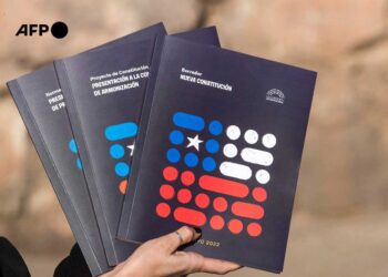 Chile decidirá si deja atrás el cuestionado modelo neoliberal del que fue pionero
