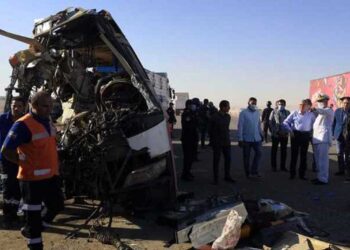 Accidente de autobús en Egipto deja al menos 25 fallecidos