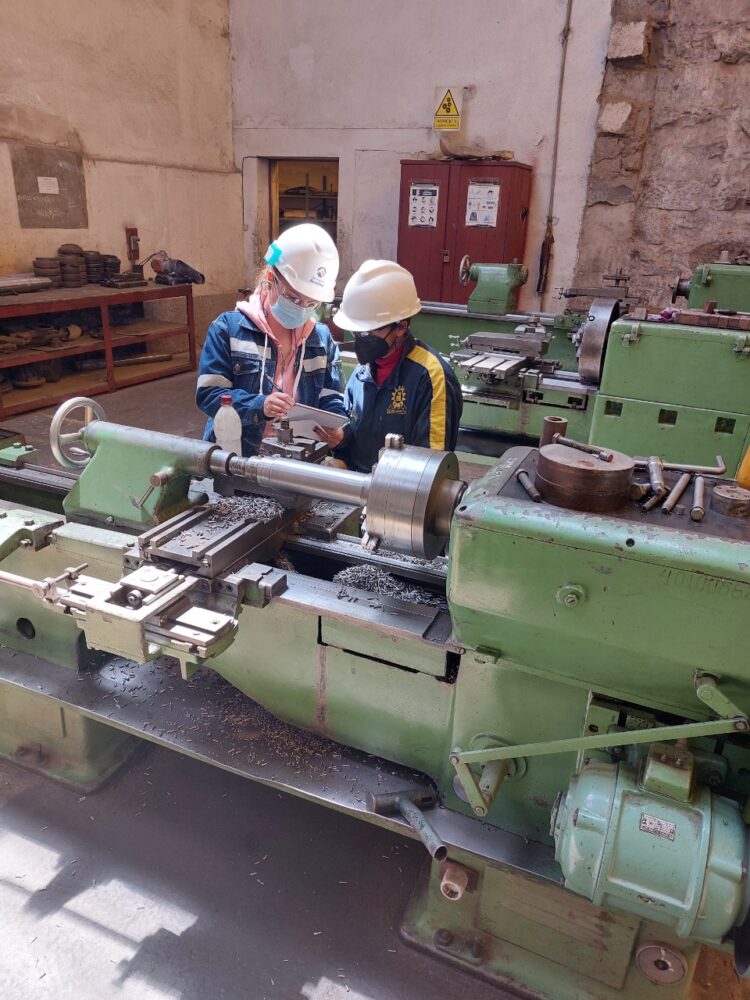 Un taller de Ferroviaria Andina. Foto: Ferroviaria Andina