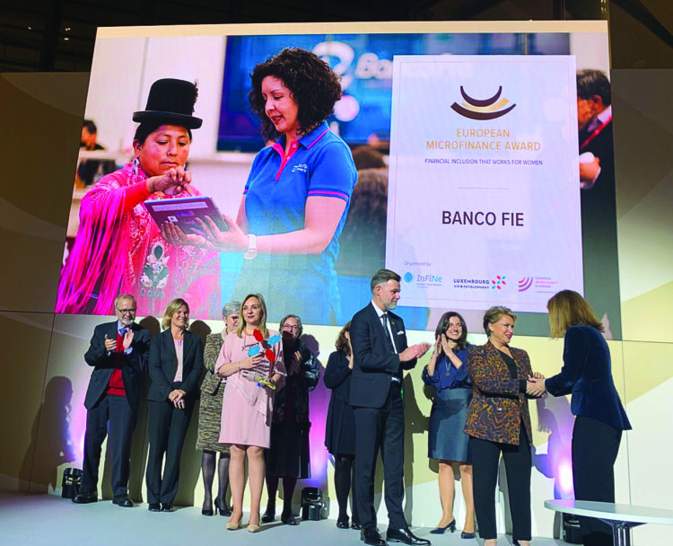 Banco FIE ganador del Premio Europeo de las Microfinanzas 2022 sobre la Inclusión Financiera al Servicio de la Mujer