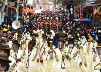 Asociación ratifica que folkloristas sin carnet de vacunas no participarán del Gran Poder