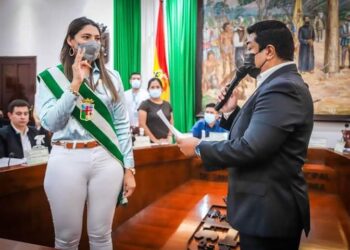 Jhonny Fernández recibe permiso de viaje y no estará en Santa Cruz para el Cabildo sobre el Censo