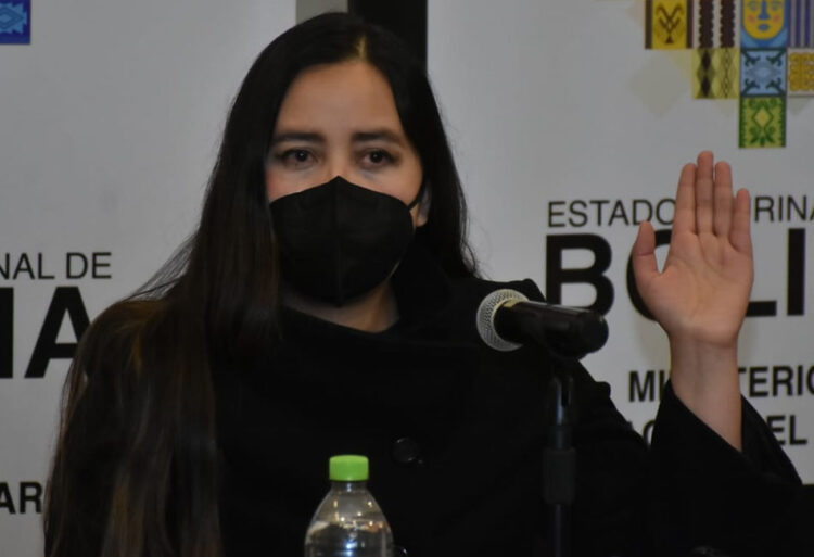 Ministra Mendoza cree que la politización del censo es un ‘intento de división regional’