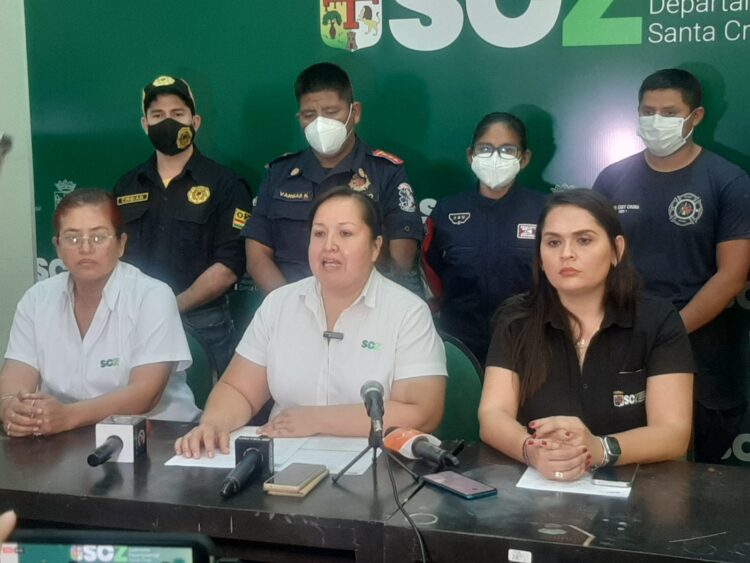 Gobernación cruceña convoca a bomberos voluntarios de todo el país para ayudar con los incendios forestales