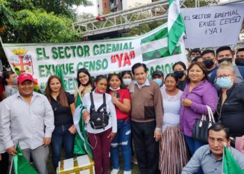 Cívicos y gobierno buscan apoyo de los movimientos sociales en Santa Cruz