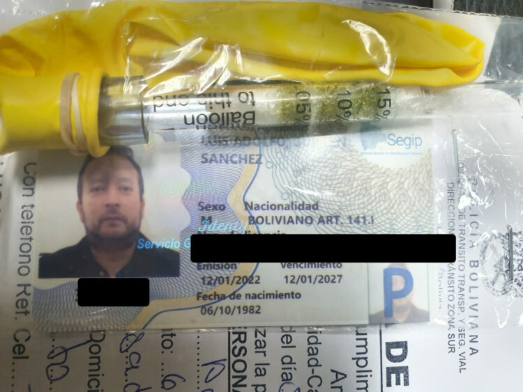 Uno de los abogados de Áñez fue detenido por conducir con aliento alcohólico