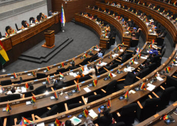 El Legislativo allana la designación de dos vocales para reponer dos vacancias en el TSE
