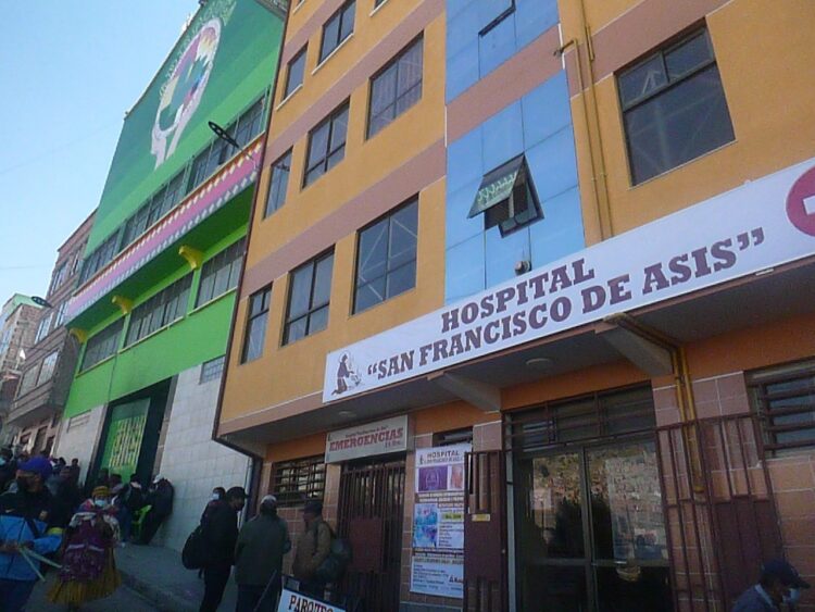 Pacientes del San Francisco de Asís tuvieron que ser aislados por los conflictos de Adepcoca
