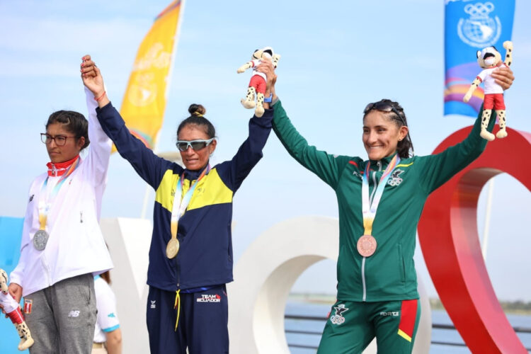 Helen Baltazar logra bronce en el maratón