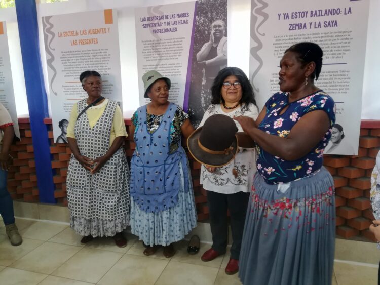 Una muestra fotográfica reúne las historias de 50 mujeres afrobolivianas