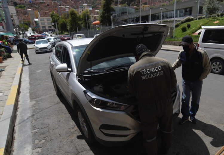 Problemas con los frenos y el sistema eléctrico son los más recurrentes en vehículos