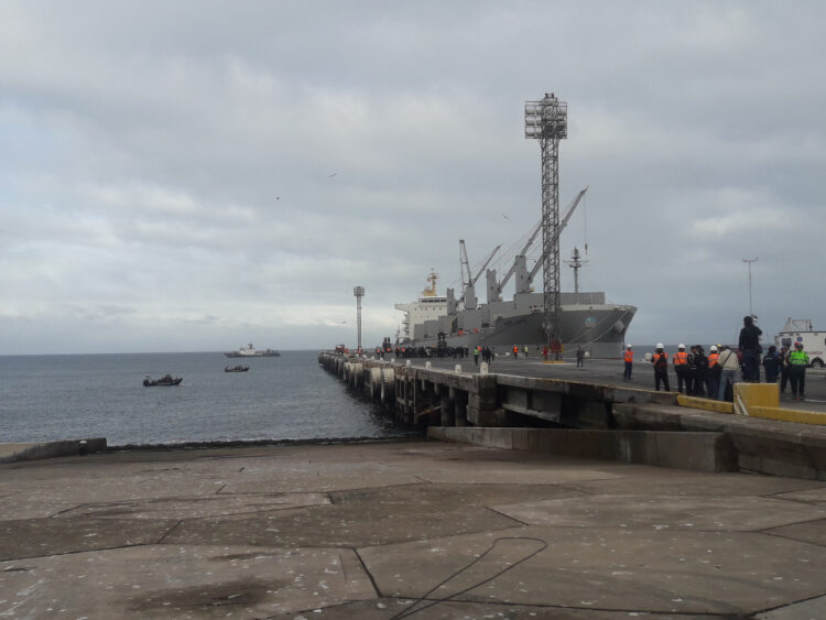 El puerto peruano de Ilo es una alternativa para exportaciones e importaciones bolivianas. Foto: La Razón-archivo